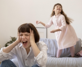 Tăng động ở trẻ là bệnh gì, các cha mẹ liệu đã hiểu đúng?